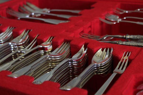Custom fitted style flatware insert. Lined in silver cloth to reduce tarnish.