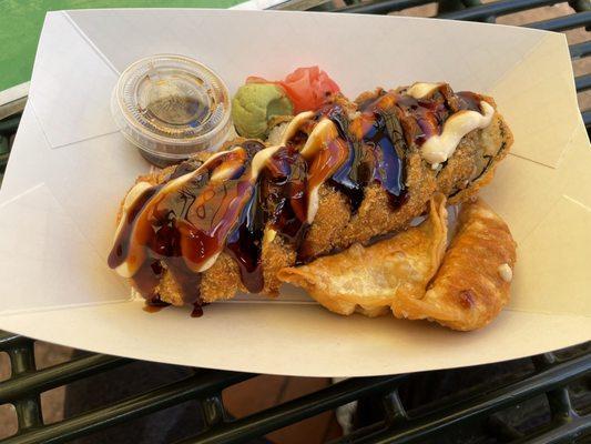 The "M16" baked crab and spicy tuna suchi roll