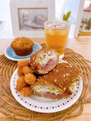 Droolin' Sandwich Tater Tots