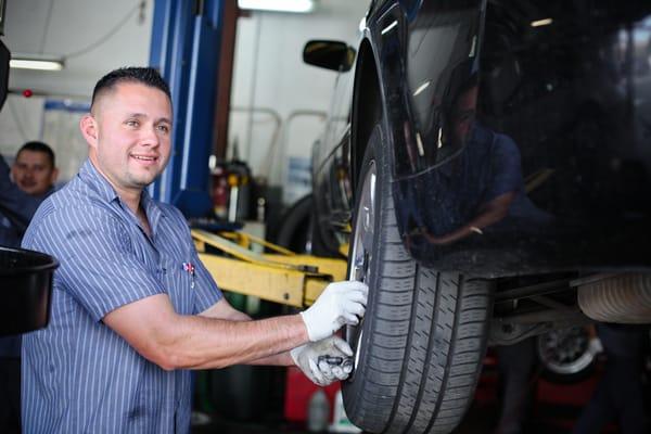 Ian's Tire and Auto Repair