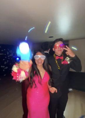 Prom date? 360 photobooth video!