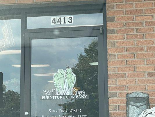 Willow Tree Furniture Company