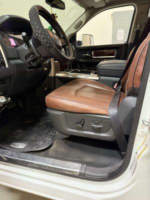 V's Auto Repair & Detailing