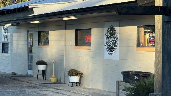 Lacy's Kountry Store