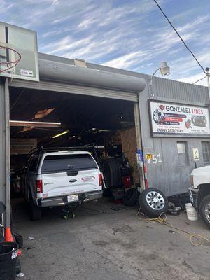 Gonzalez Tires & Brakes