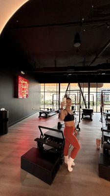 DRAKE & SHAKE with Kelsey