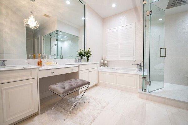 Floor Center of Tampa Bay