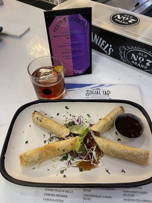 Social Tap Cocktails & Kitchen