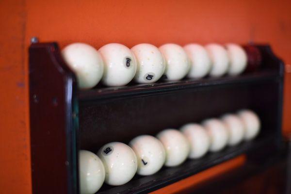 15 white balls and one red (main) ball in russian billiard!