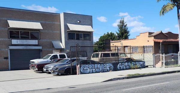 Zoom Design & Painting