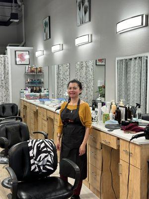 Dana’s Hair and Nails