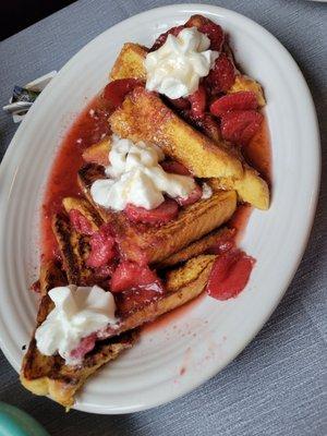 Strawberrt French toast