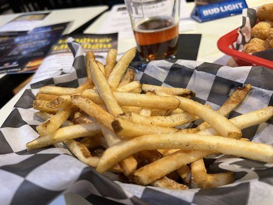 Fries missing the beer cheese I ordered