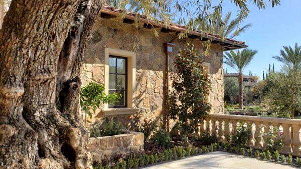 5" single b copper gutter with custom leader head