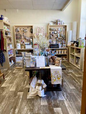 Harvey's Homestead Supply