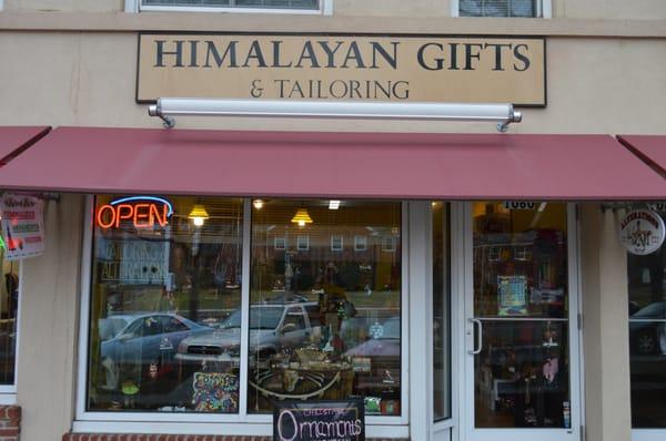 Himalayan Gifts & Tailoring