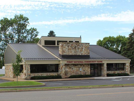 FNC Bank Dresser branch exterior