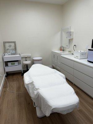 Just Maryann Esthetics