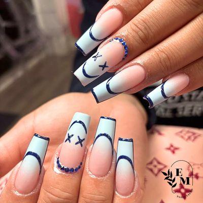 The kids are ready for class, now it's your turn to relax. Come unwind while we take care of your nails!