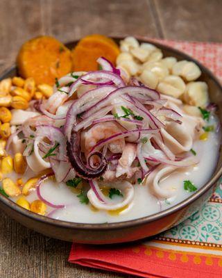 Ceviche Mixta
A refreshing mix of seafood marinated in fresh lime juice. Fish fillet, shrimp, octopus, squid, red onions and cilantro.