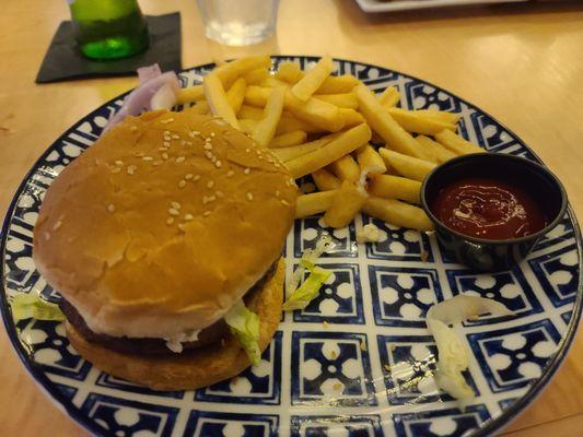 Roost burger, served with dry bun and supermarket frozen fries :/