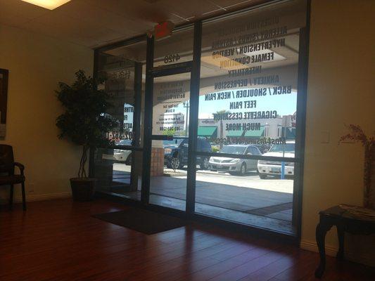 View from waiting room Jinli Ran OMD acupuncture Apr 2019