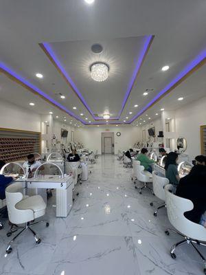 Pleasant Nails and Head Spa