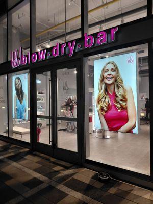 I hate that this company keeps worker (Taisa)who openly discriminate against people of color.