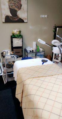 Massage/ Facial room of Pellis