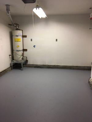 Garage looks brand new.