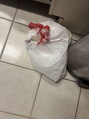 Tutti Frutti Frozen Yogurt