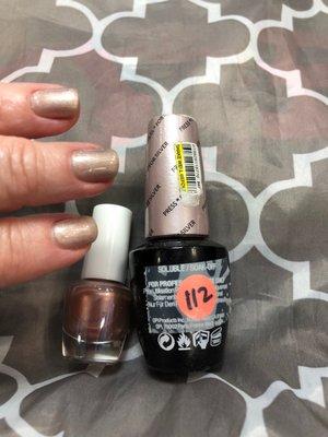 Moody nail gel & toe polish to match