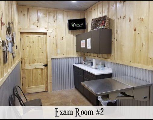 Out West Veterinary Urgent Care - Little Rock