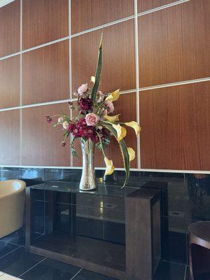 Large lobby bouquet.