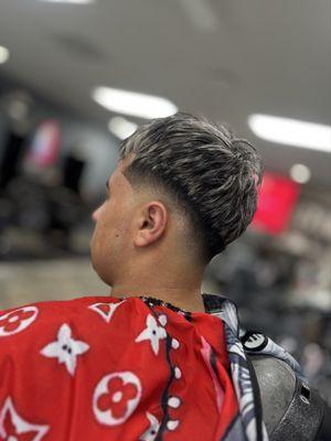 Low -drop fade+highlights