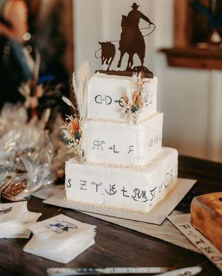 Brides cake Rhonda at Cakes Couture made - HORRIBLE JOB!!!