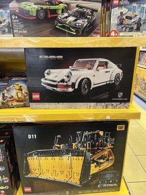 Wow! They still have the 911!