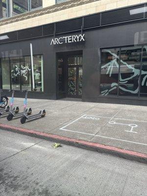 Arc'teryx - Seattle