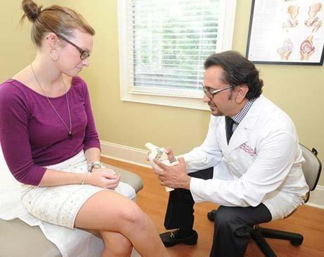 Tri-State Orthopedics: Apurva Dalal, MD is a Orthopaedic Specialist serving Germantown, TN