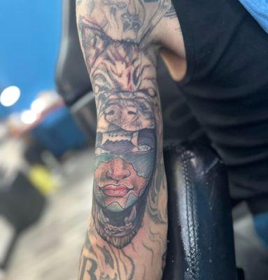 Artistic Tattoo and Art Gallery