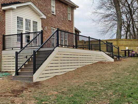Here's a look at the Azek black aluminum railing used on the stairs.