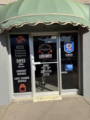 La Junta Lock & Keys