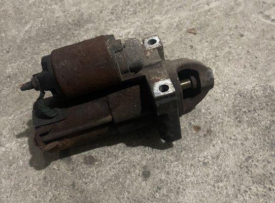 My original 20 year old starter that I had to replace.