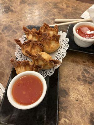 Crab Rangoon 6 Pieces