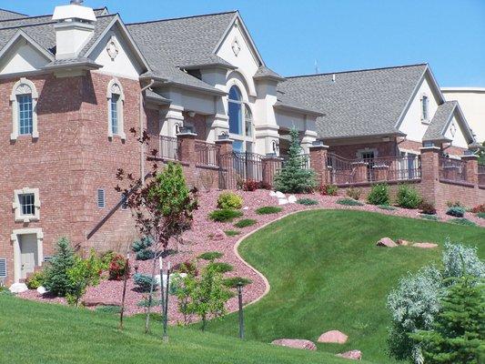 Carefree Lawn & Sprinkler