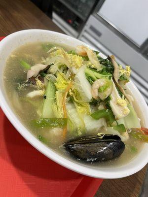 Seafood soup and noodles