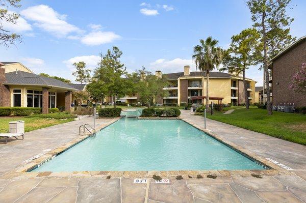 Mia LXMI Westchase West