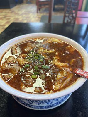 Hot oil beef.