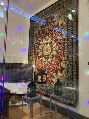 Handmade Oriental, Turkish, and Persian rugs. Authentic furniture made in Pakistan.