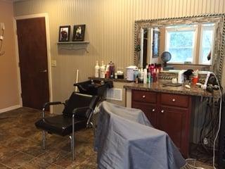 Lori's Back Yard Hair Studio